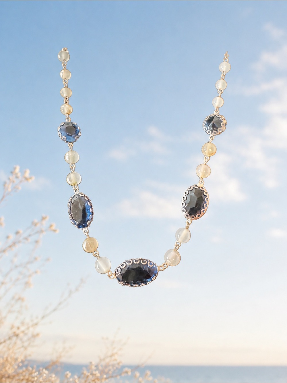 Vintage blue jewel necklace